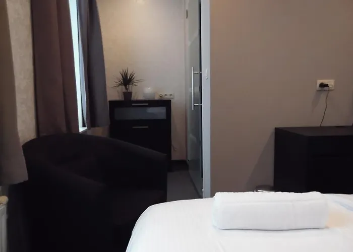 Vakantielogies Cathedral Guest house 4*