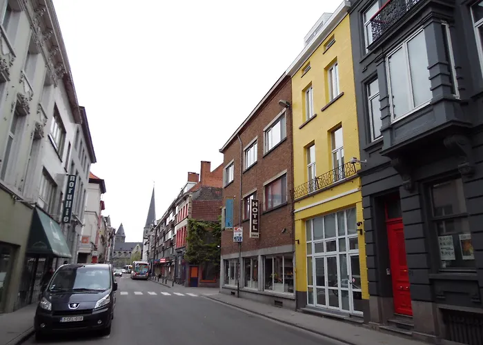 Guest house Vakantielogies Cathedral 4*