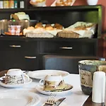 Vakantielogies Cathedral Guest house 4*